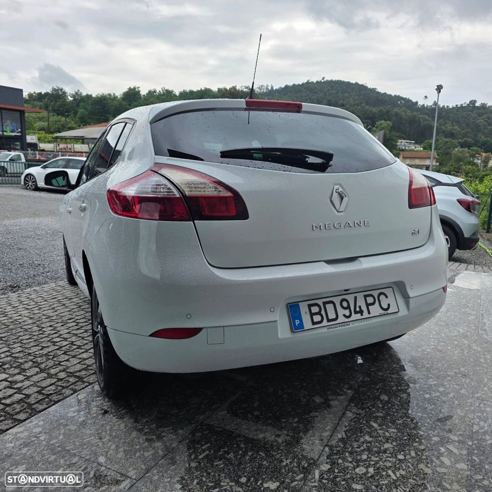 Renault Mégane 1.5 dCi Bose Edition SS - 16