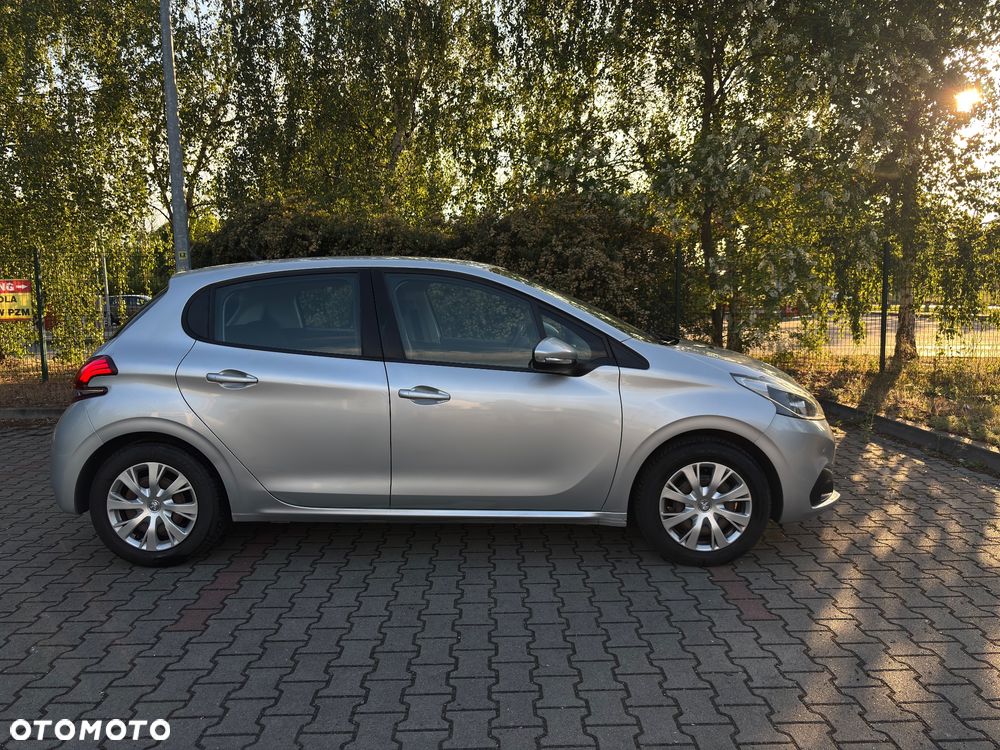 Peugeot 208 1.2 PureTech Active - 4