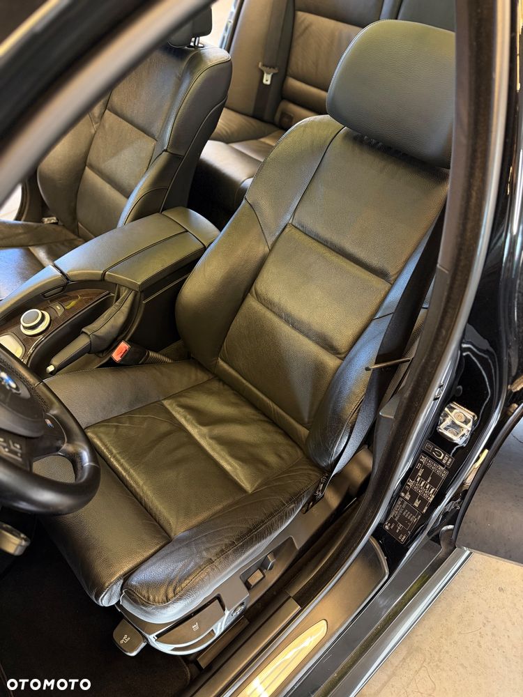 BMW Seria 5 530d Sport-Aut Edition Sport - 23
