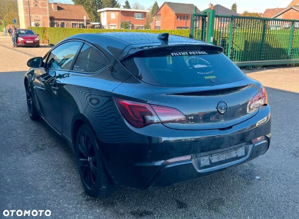 Opel Astra IV GTC 1.6 T SIDI Sport S&S EU6 - 4