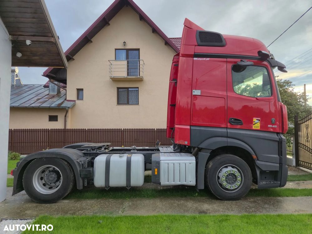 Mercedes-Benz ACTROS - 9