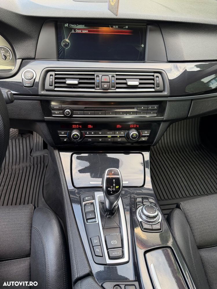 BMW 5 Series 2012 — imagine 10