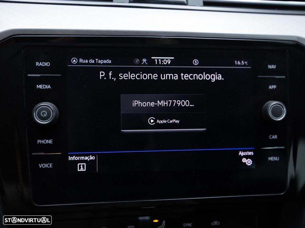 VW Passat Variant 2.0 TDI Business DSG - 27