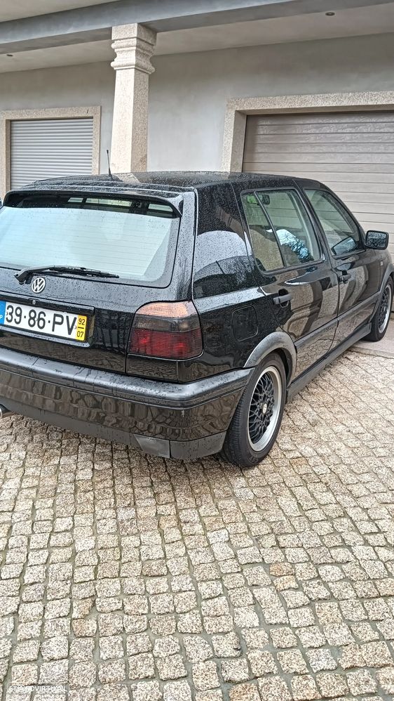 VW Golf 1.9 GTD - 6
