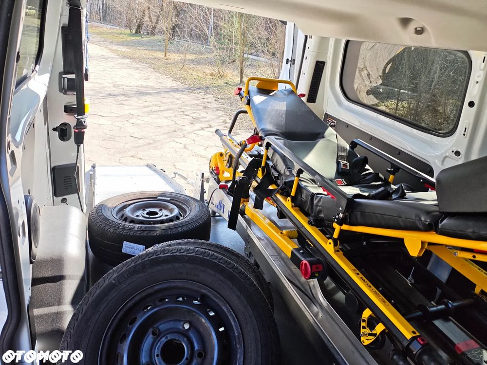 Ford Transit Custom - 8