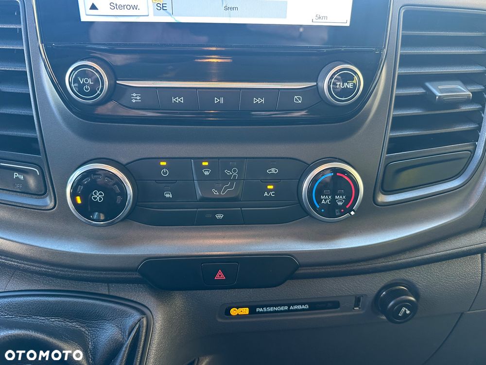 Ford CUSTOM L2H1 # 6 osobowy - 17