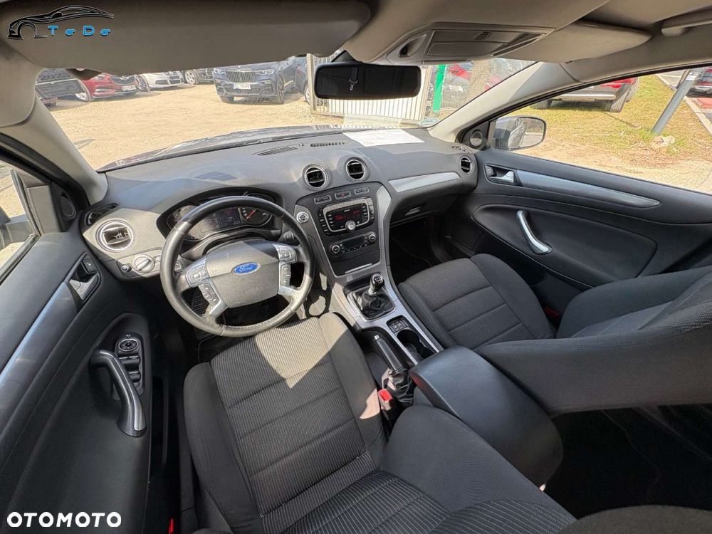 Ford Mondeo 1.6 T Titanium LXS - 26