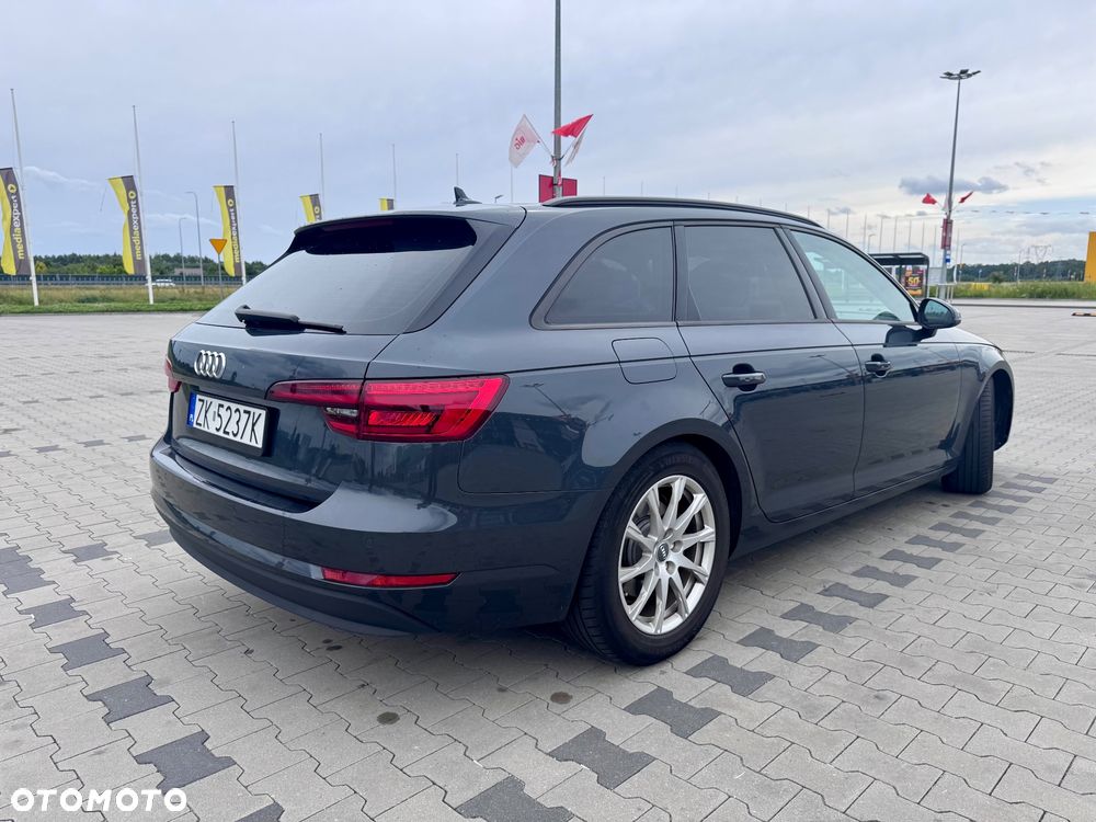 Audi A4 Avant - 5