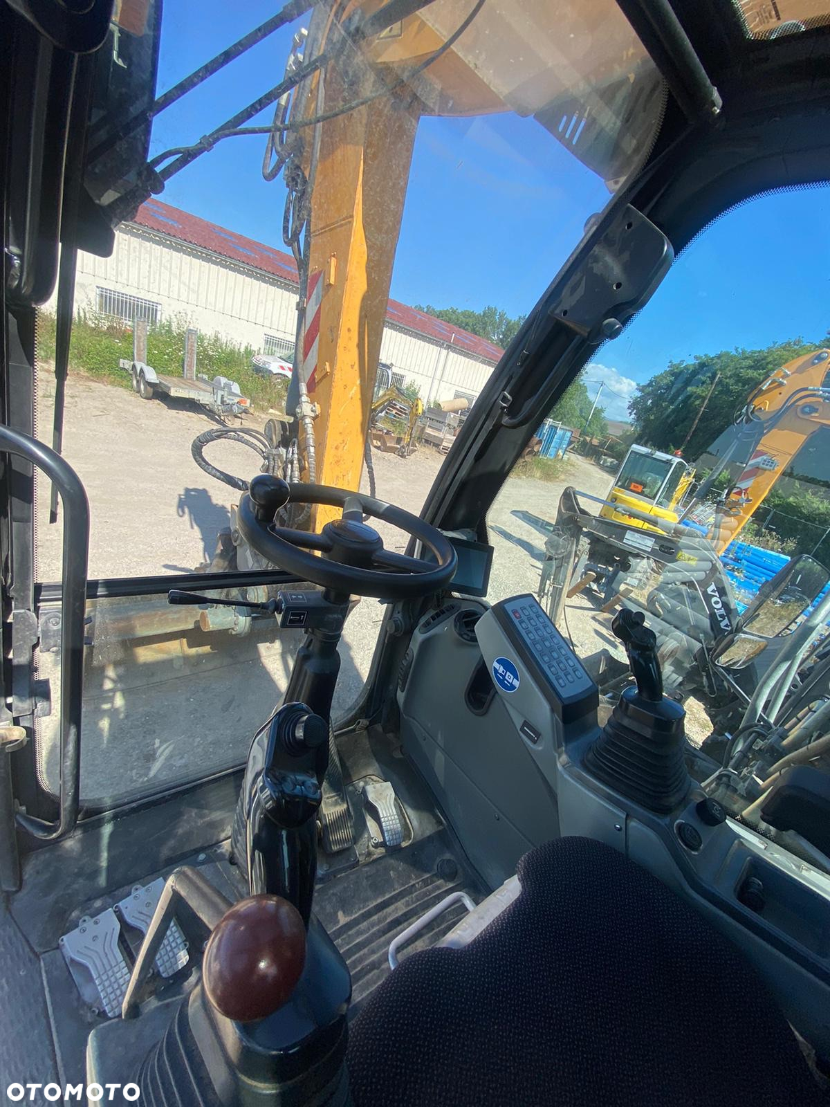 Liebherr 916 - 10