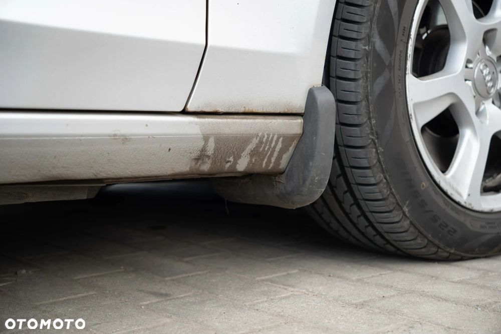 Audi A4 Avant 2.0 TDI Multitronic - 25