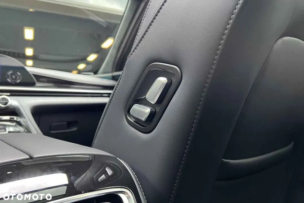 Omoda 9 1.5 Super Hybrid Exclusive AWD - 29