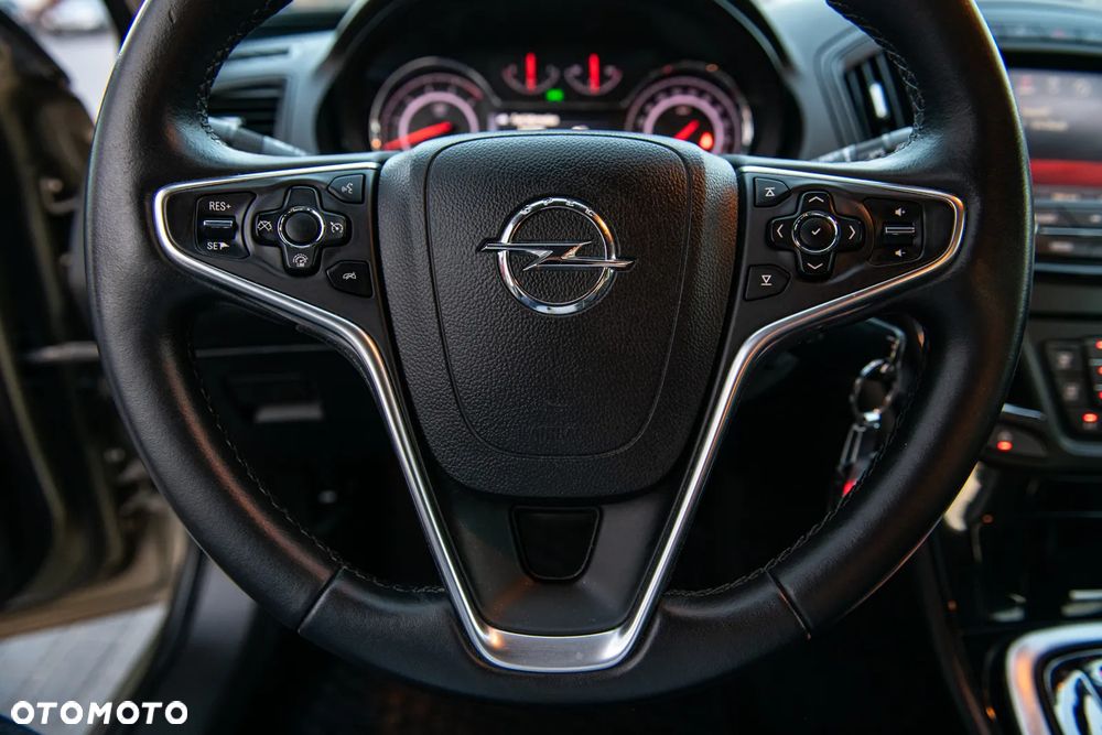Opel Insignia 2.0 CDTI Cosmo - 10