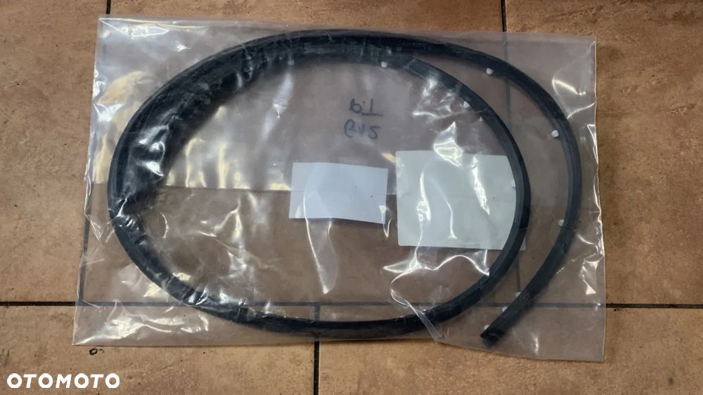 BMW G12 USZCZELKA DRZWI PRAWY TYŁ 7341644 NOWA - 1