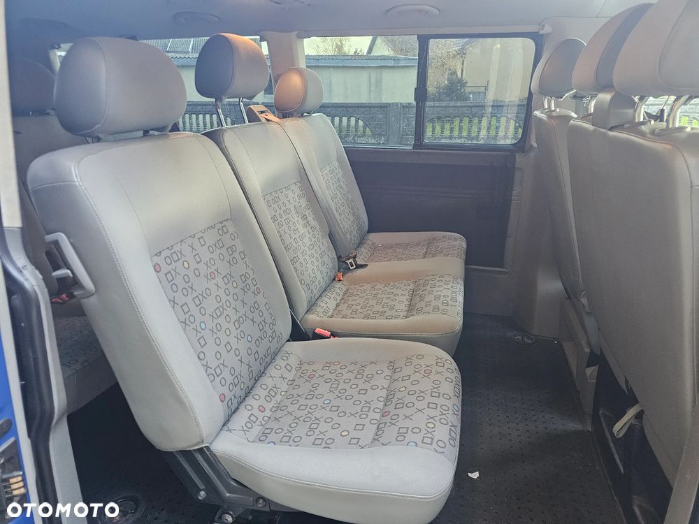 Volkswagen Transporter - 6