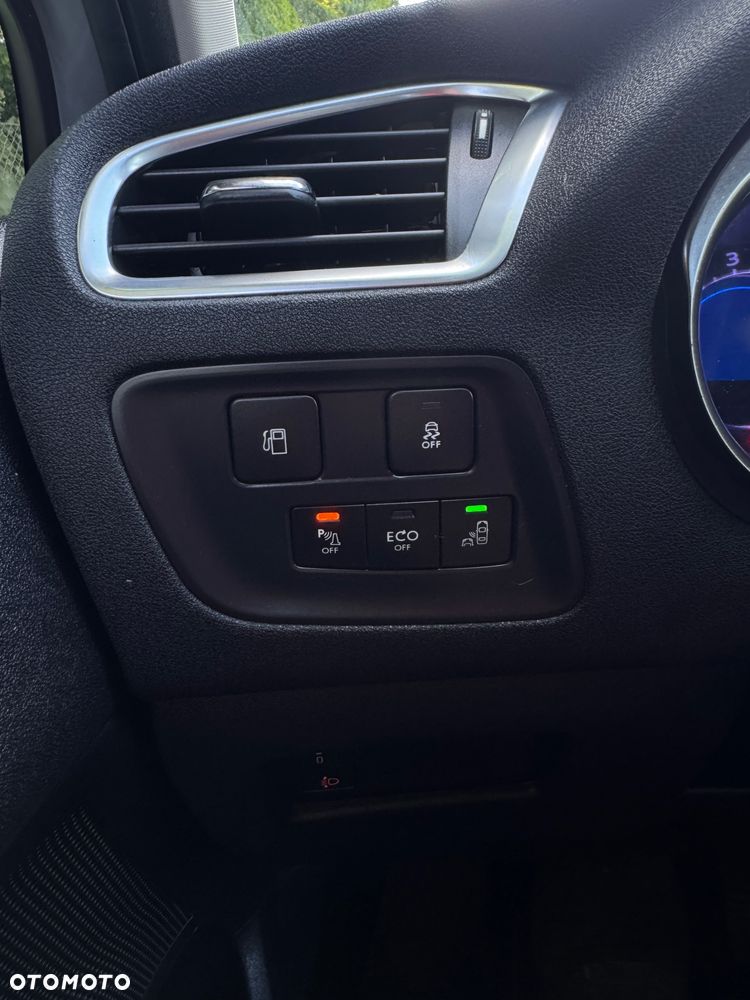 Citroën C4 - 8