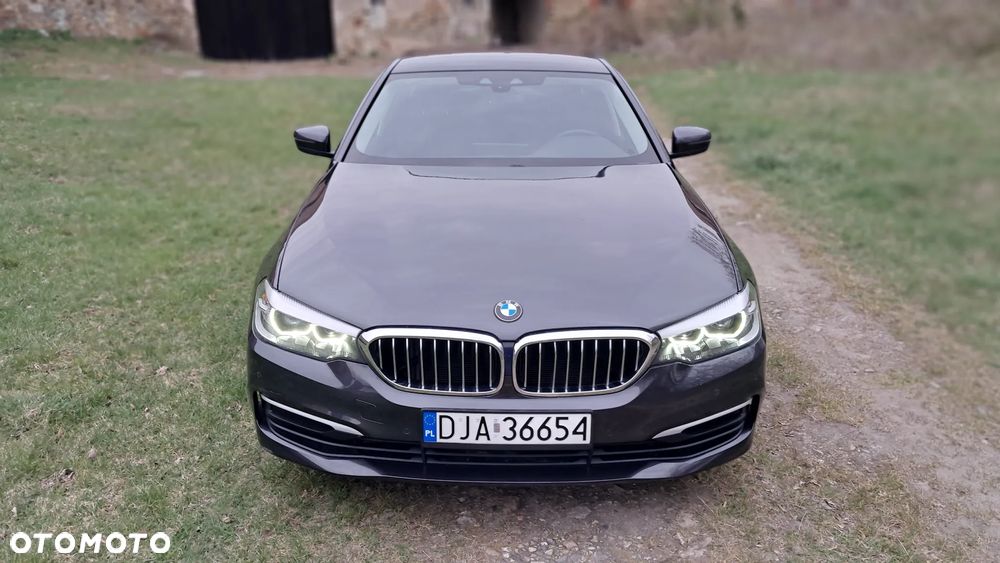 BMW Seria 5 520d M Sport Edition - 2