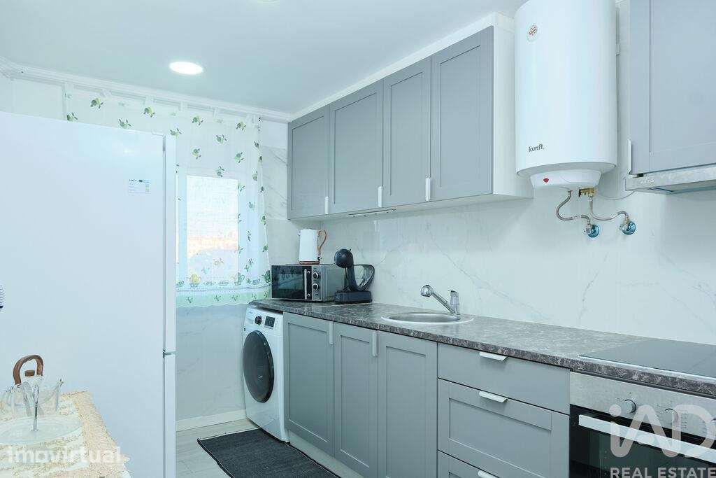Apartamento T3 em São Sebastião de 62,79 m2 - Grande imagem: 4/16