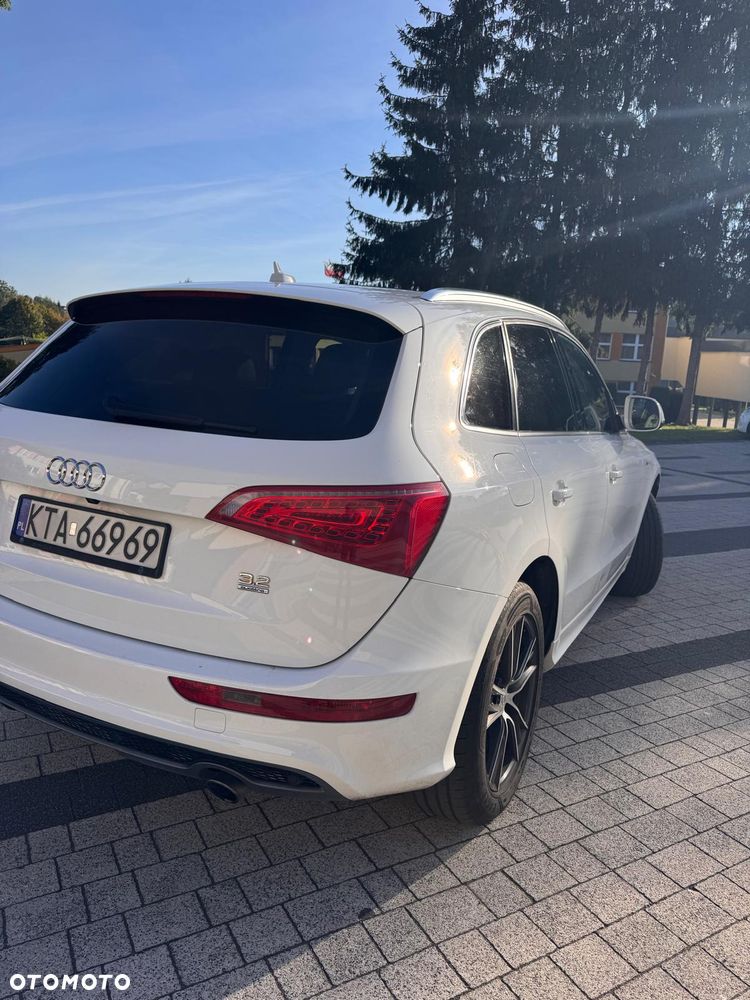 Audi Q5 3.2 FSI Quattro S tronic - 3