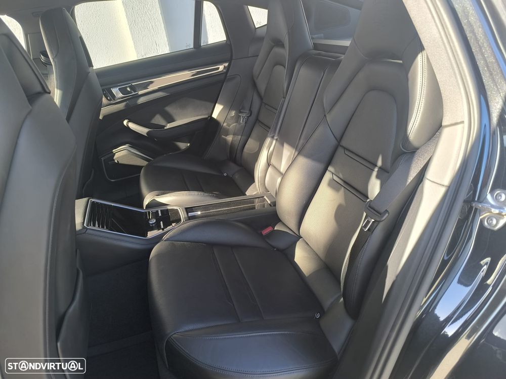 Porsche Panamera 4 E-Hybrid Executive - 16