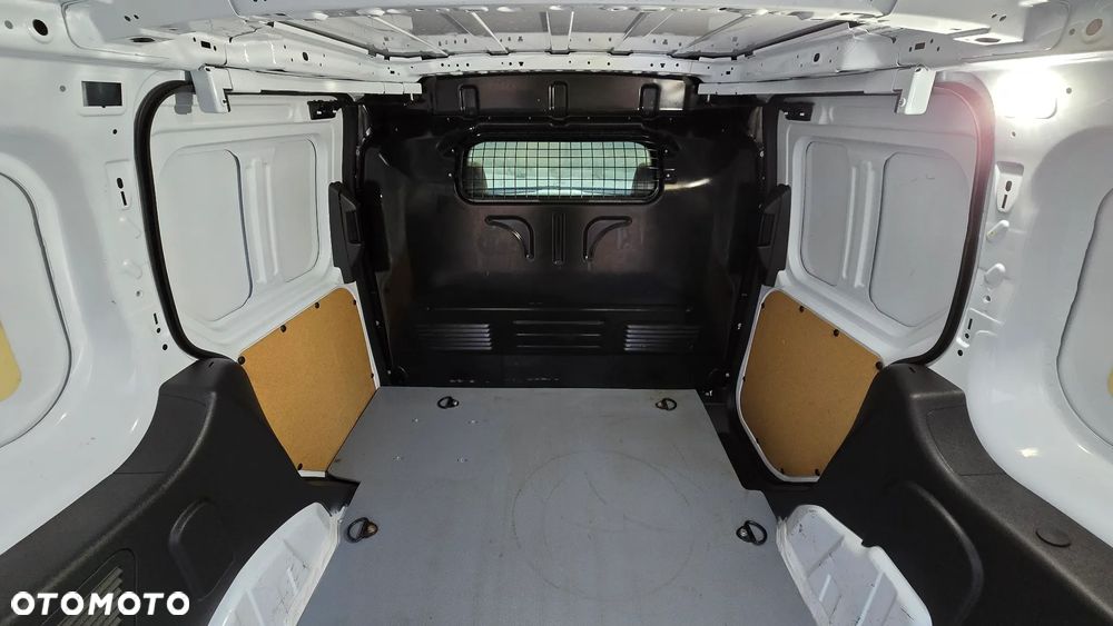 Ford Transit Connect - 12