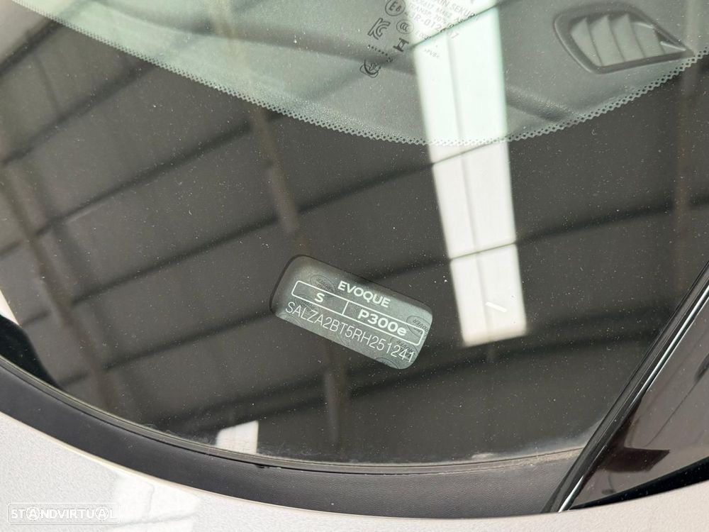 Land Rover Range Rover Evoque 1.5 P300e AWD Auto - 50