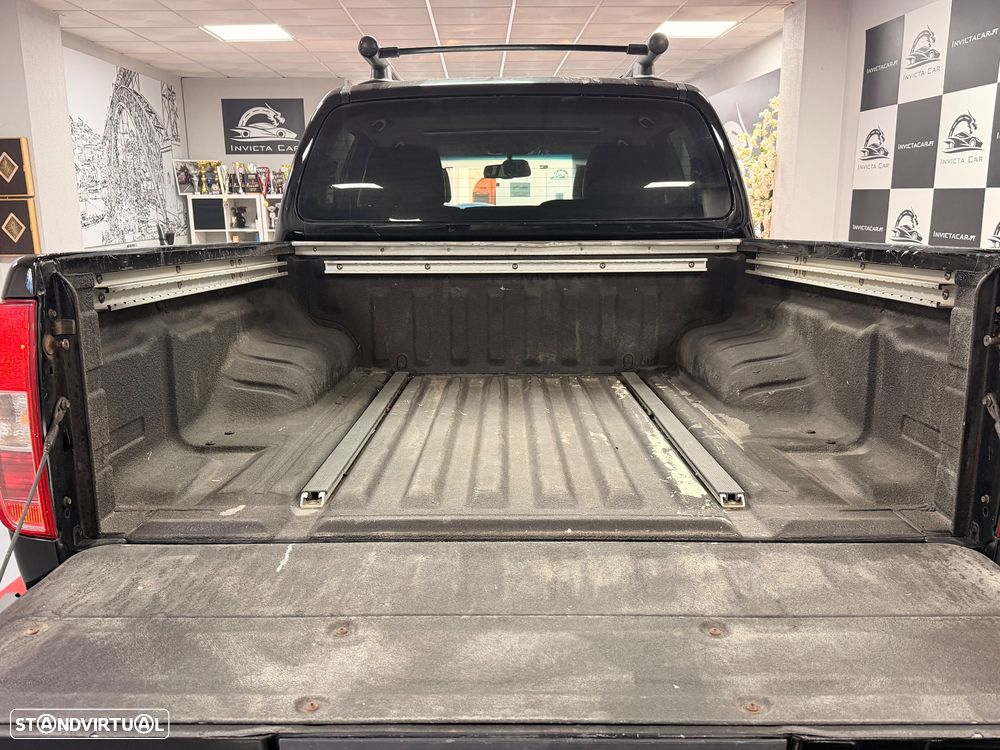 Nissan Navara 2.5 dCi CD LE Premium AT - 10