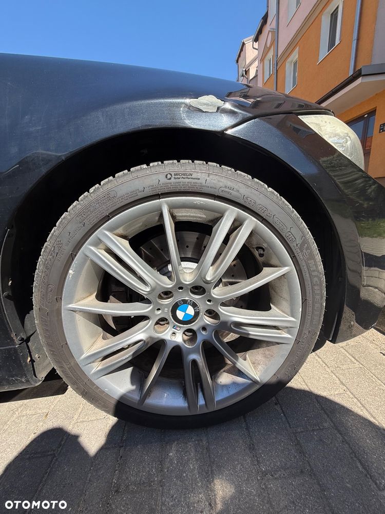 BMW Seria 3 335i - 18