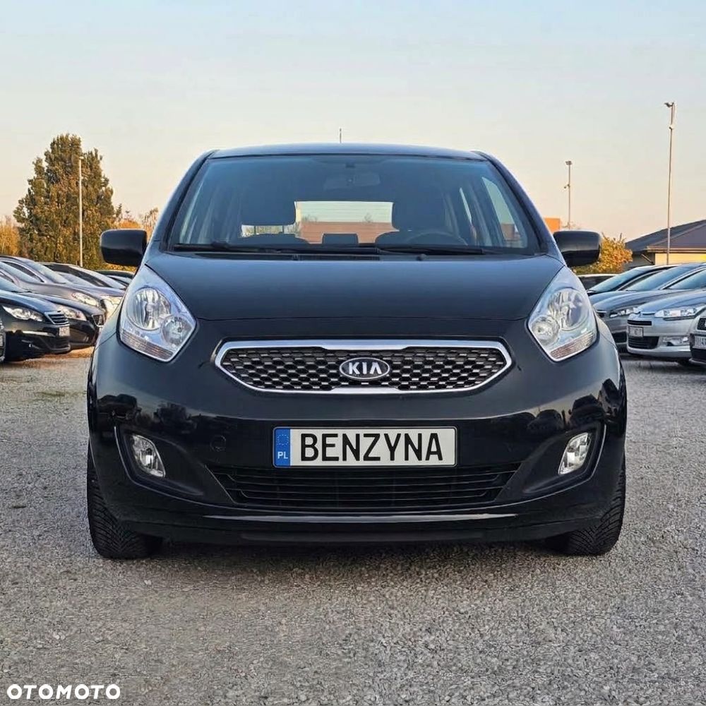 Kia Venga - 3