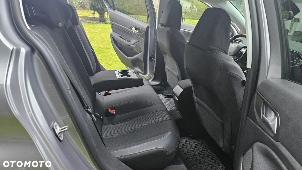 Peugeot 308 BlueHDi 130 Allure Pack - 12