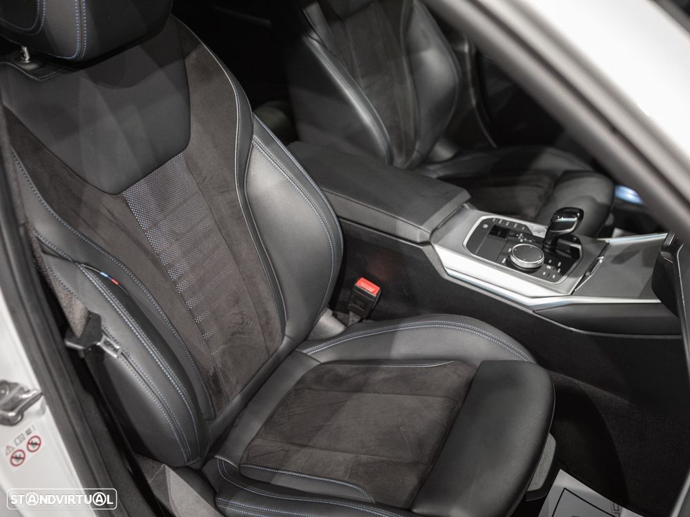 BMW 320 Gran Turismo d xDrive Aut. M Sport - 45