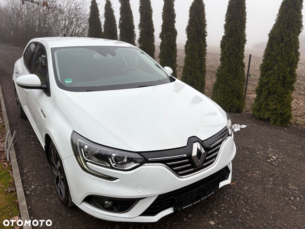 Renault Megane ENERGY TCe 130 BOSE EDITION - 1