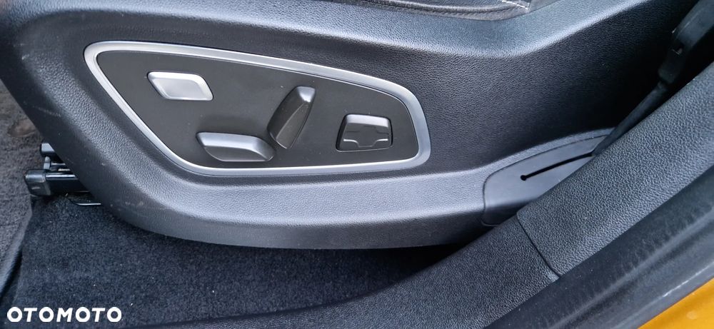 Renault Scenic Energy dCi 130 S&S Bose Edition - 26