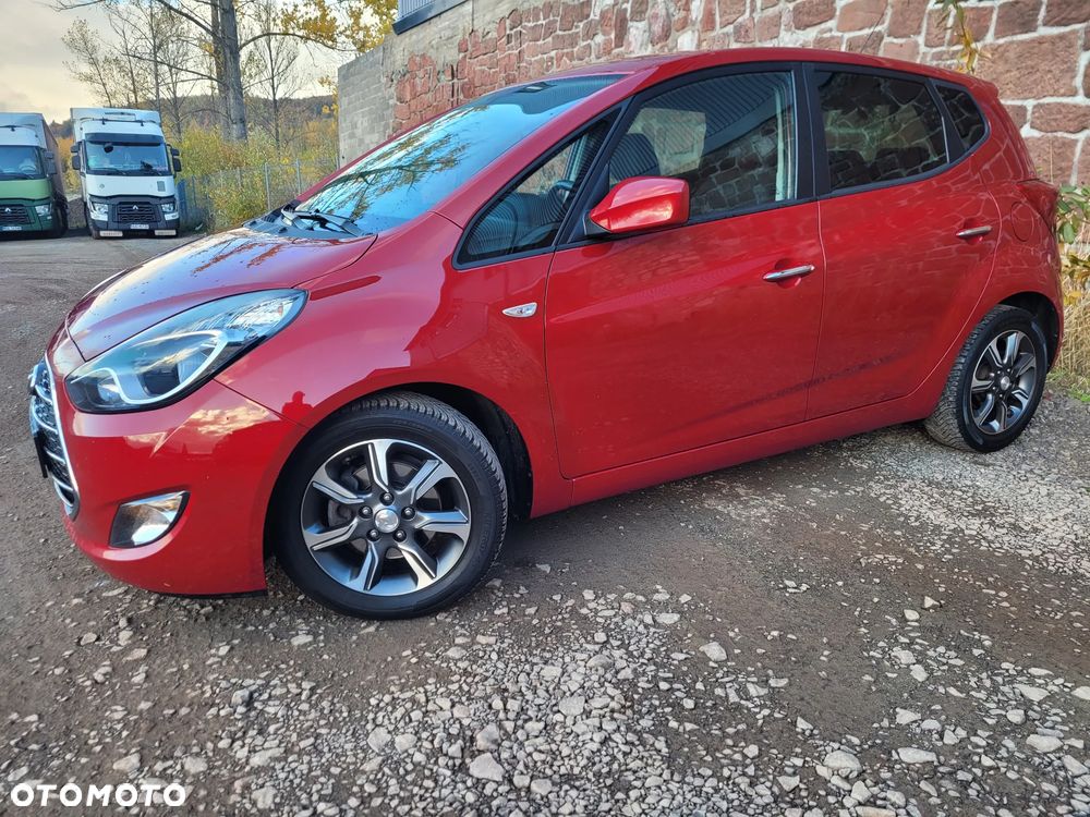 Hyundai ix20 1.4 blue YES - 6
