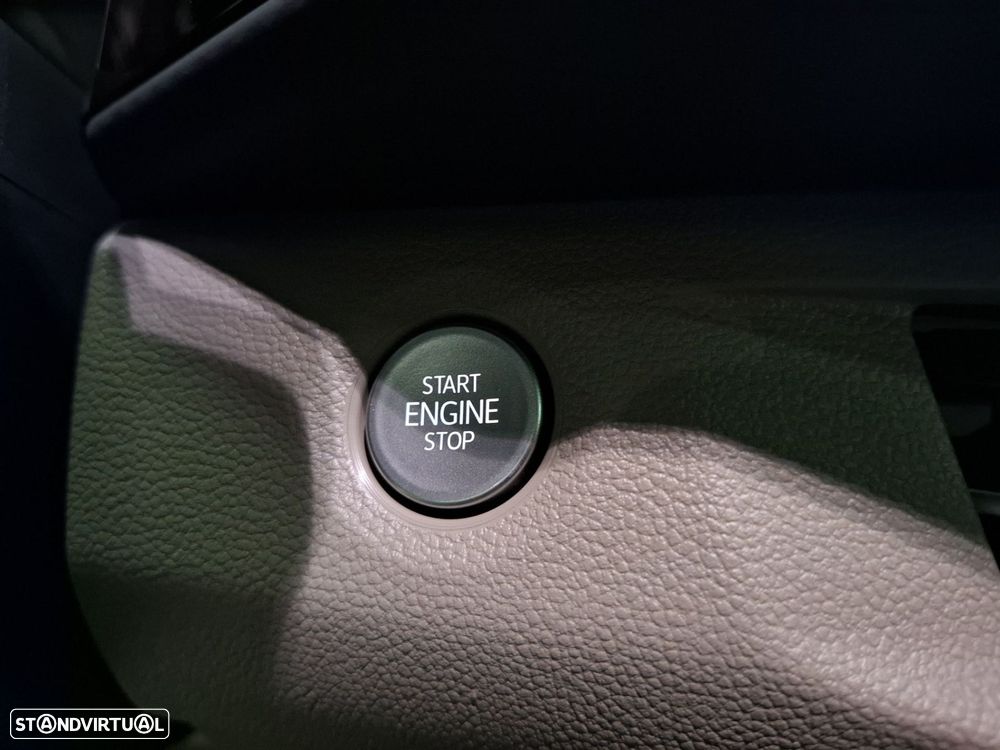 VW Multivan 1.5 TSI e-Hybrid Life DSG - 24