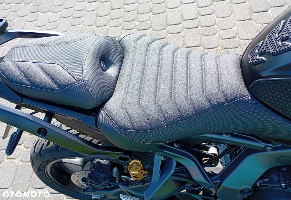 Yamaha MT - 11
