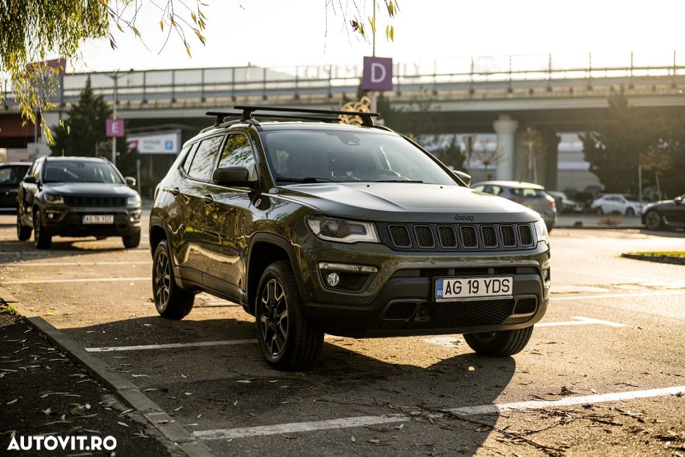 Jeep Compass 2.0 M-Jet 4x4 AT9 Low Trailhawk - 1