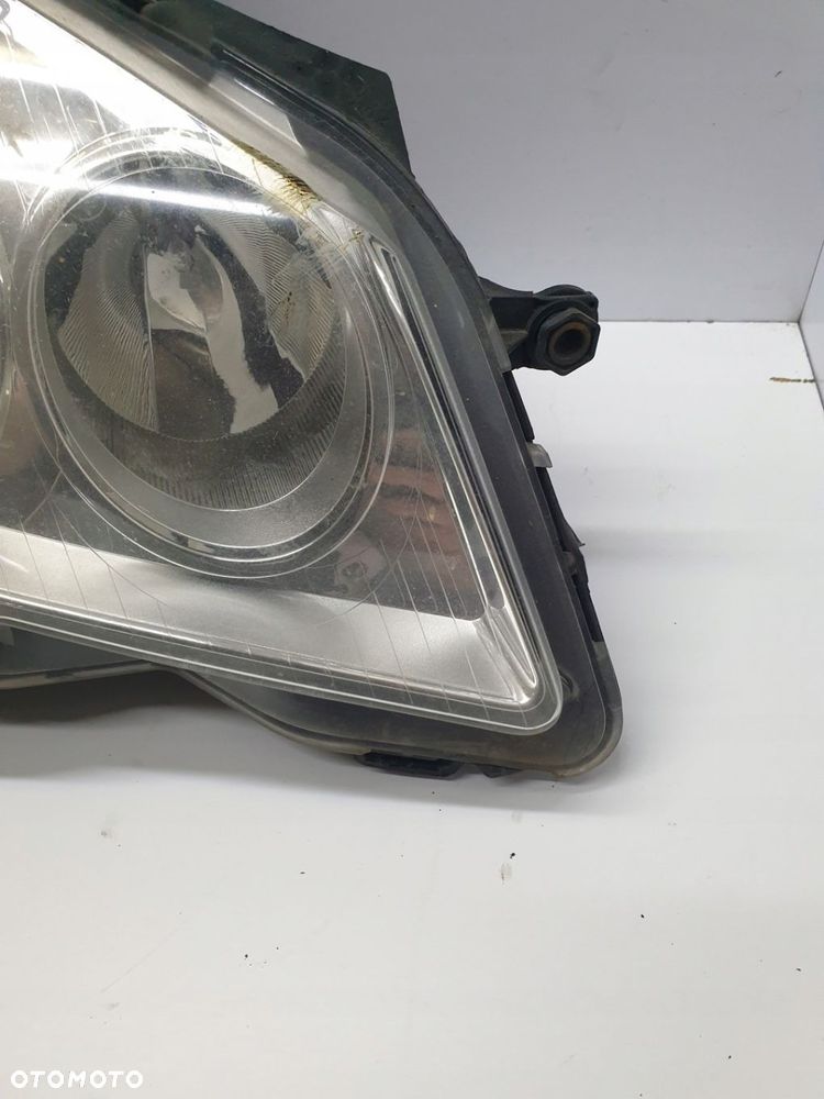 REFLEKTOR LAMPA PRZEDNIA PRAWA PRZÓD PRAWY VW POLO 9N3 - 4
