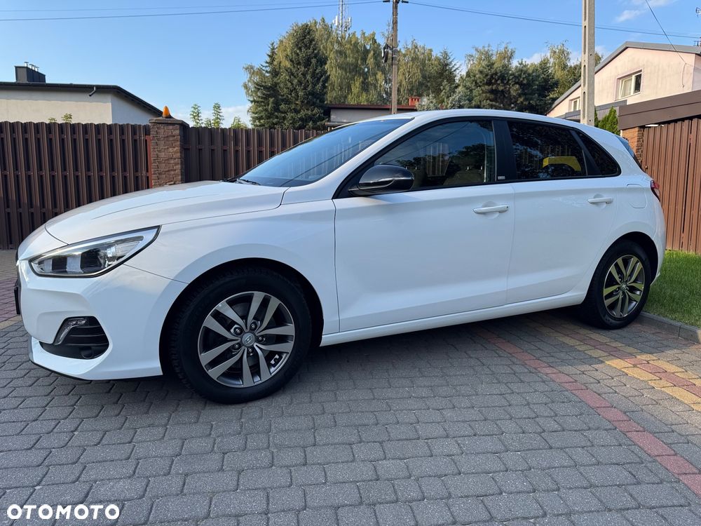 Hyundai i30 1.4 GO Plus - 10