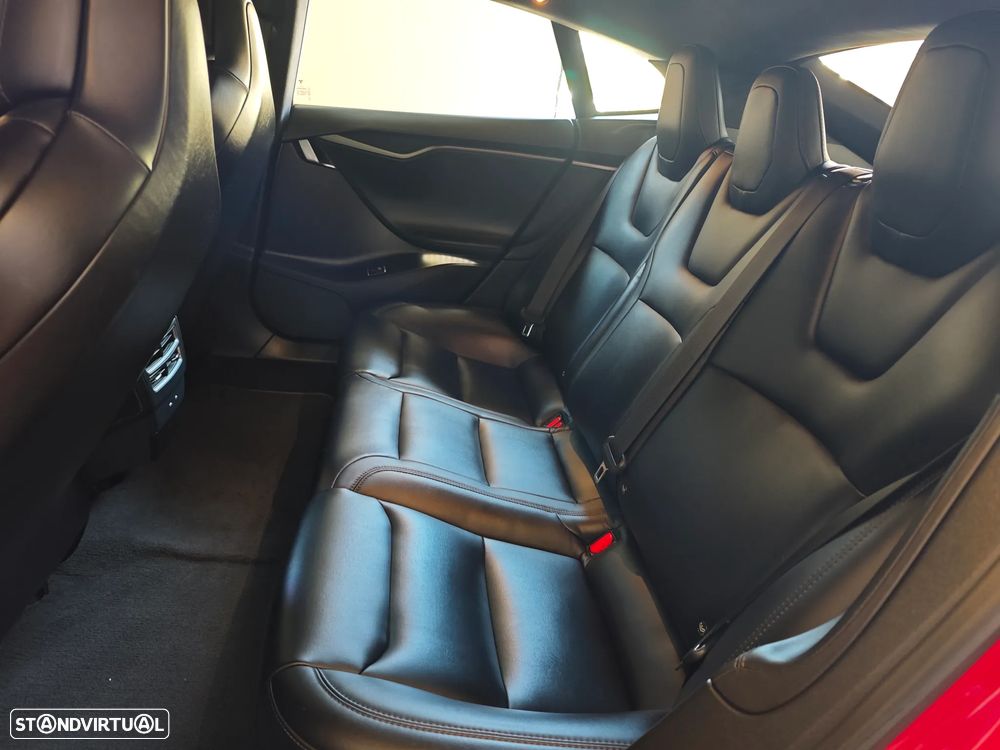 Tesla Model S 100D - 32