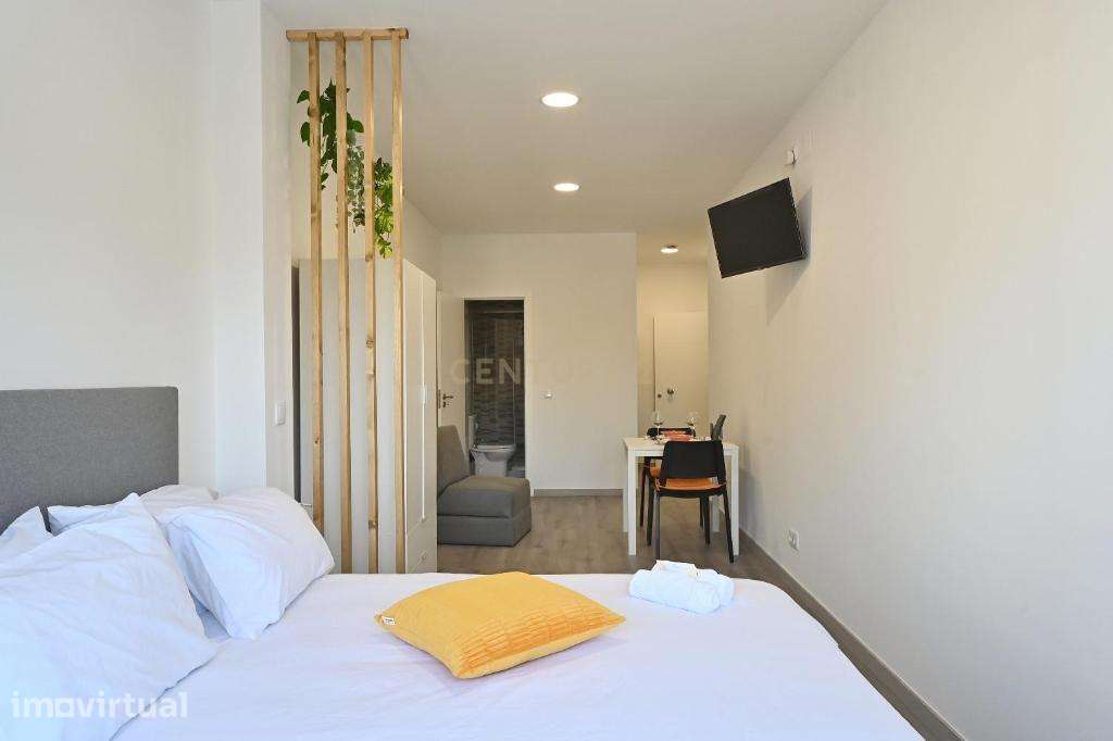 Excelente Oportunidade de Investimento: Aparthotel com 7 Apartamentos - Grande imagem: 5/40