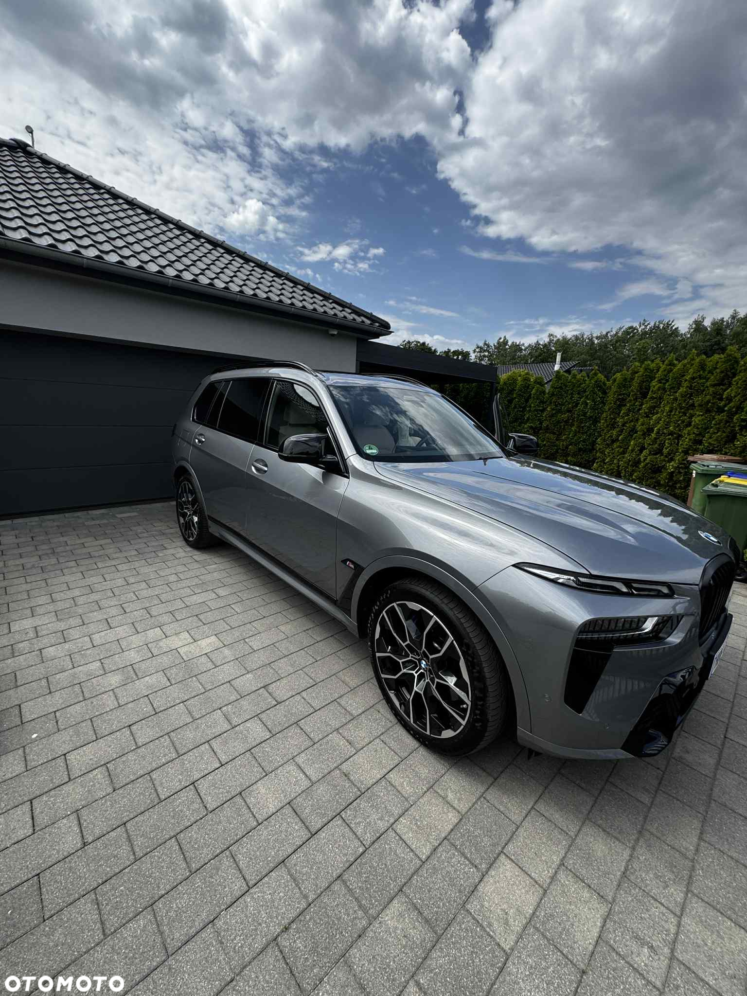 BMW X7 M60i xDrive - 10