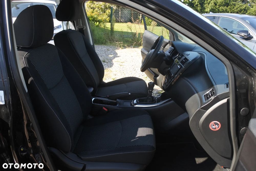 Nissan Pulsar 1.2 DIG-T Tekna EU6 - 6