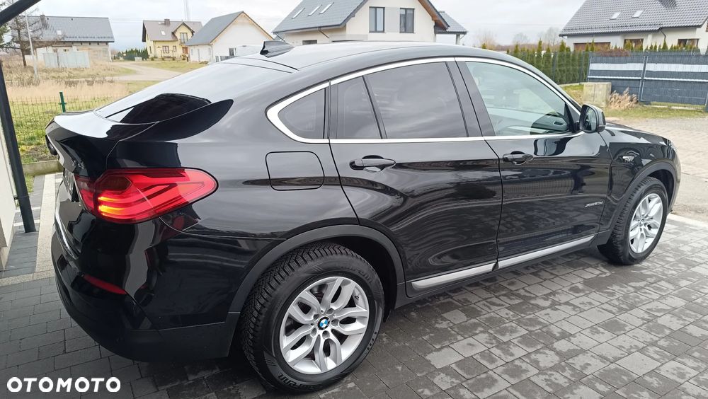 BMW X4 xDrive20d - 12
