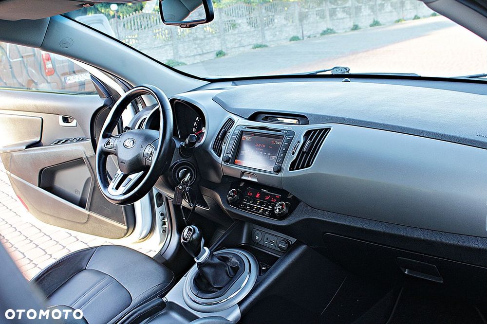 Kia Sportage 1.6 GDI 2WD Fifa World Cup Edition - 31