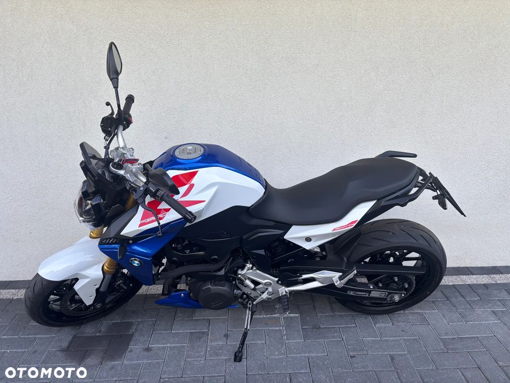 BMW F - 3