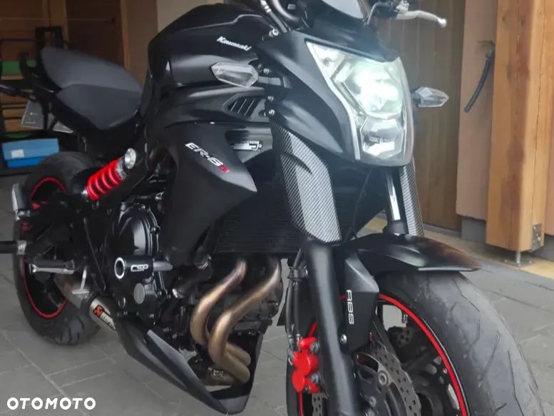 Kawasaki ER - 8