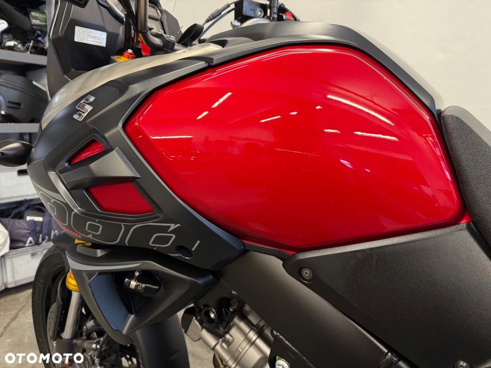 Suzuki V-STROM - 23