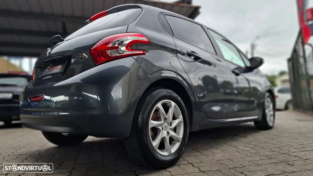 Peugeot 208 1.4 VTi Allure - 14