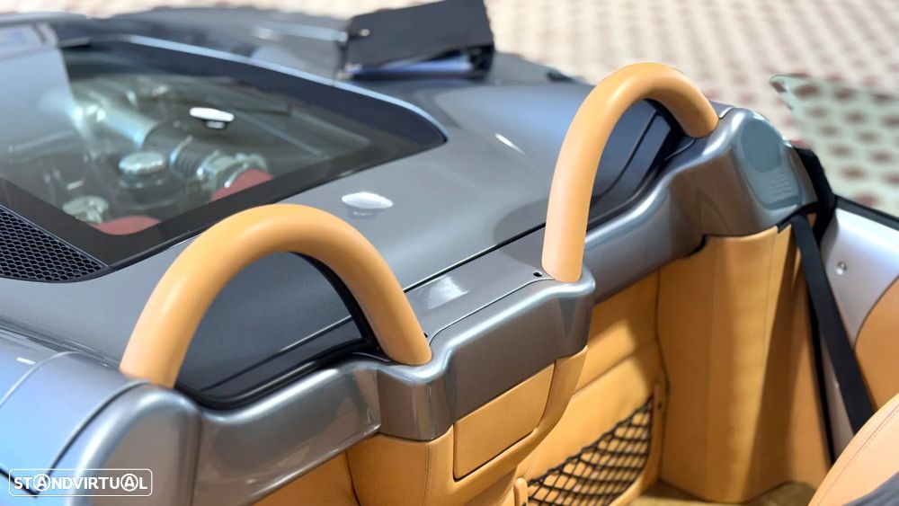 Ferrari 360 Spider - 38