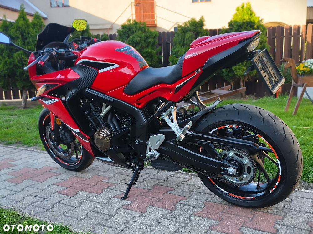 Honda CBR - 23